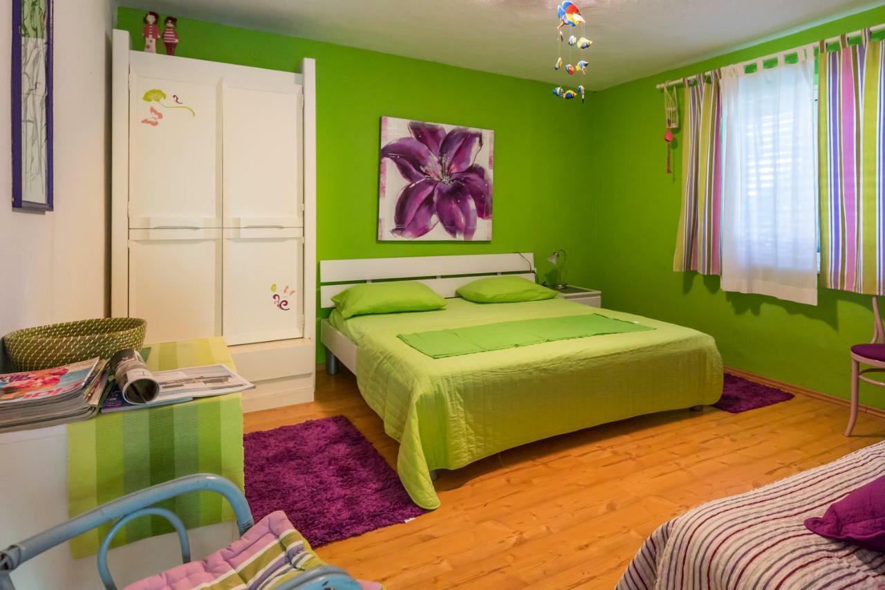 Holiday Home Jovis Drvenik  Luaran gambar