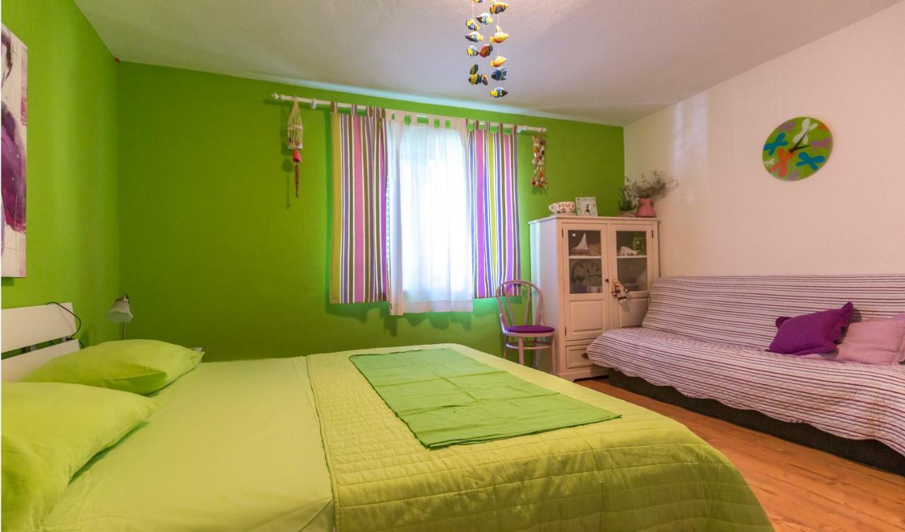 Holiday Home Jovis Drvenik  Luaran gambar